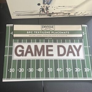 Envogue 8 pc textilene placemats 13” x 19”